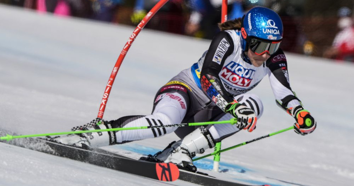 Petra Vlhová obrovský slalom ženy 1. kolo Lienz LIVE
