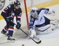 HC Slovan Bratislava  získal tri body a je v hre o play off