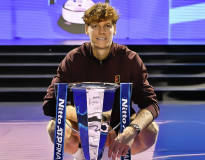 Jannik Sinner: Od tichých Álp k tenisovému Olympu.
