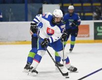 Hokej-ženy-MS18: Lopušanová režírovala výhru a je druhá v historickej tabuľke