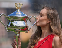 Tenis AO: Rybakinová po triumfe v Melbourne ďakovala fanúšikom