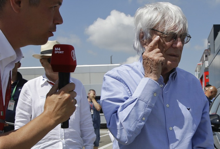 Ecclestone odkázal Vettelovi: Skonči kariéru alebo odíď z Ferrari