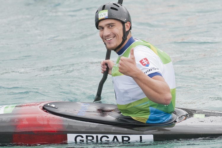 Grigar ovládol krátky slalom v Prahe. Slovenský triumf po nervóznom štarte