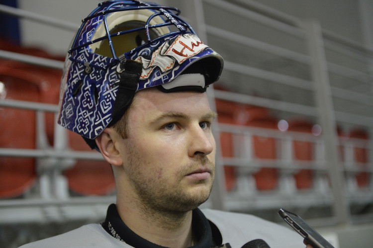 Július Hudáček sa stal najlepším brankárom týždňa v KHL