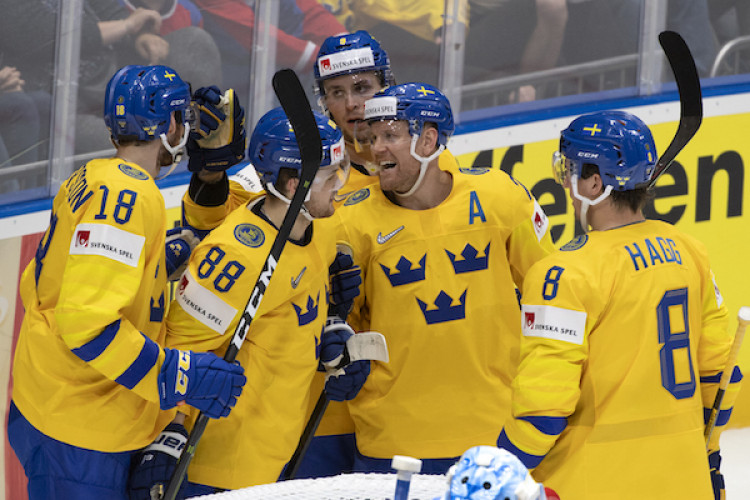 Švajčiarsko Švédsko ONLINE dnes MS v hokeji 2021 LIVE