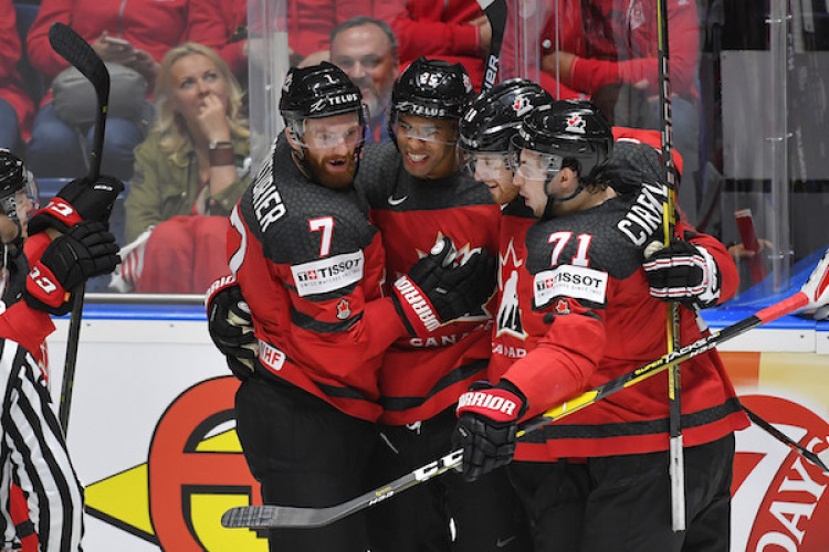 Česko nestačilo na Kanadu a zahrá si o bronz proti Rusku |Semifinále MS v hokeji 2019