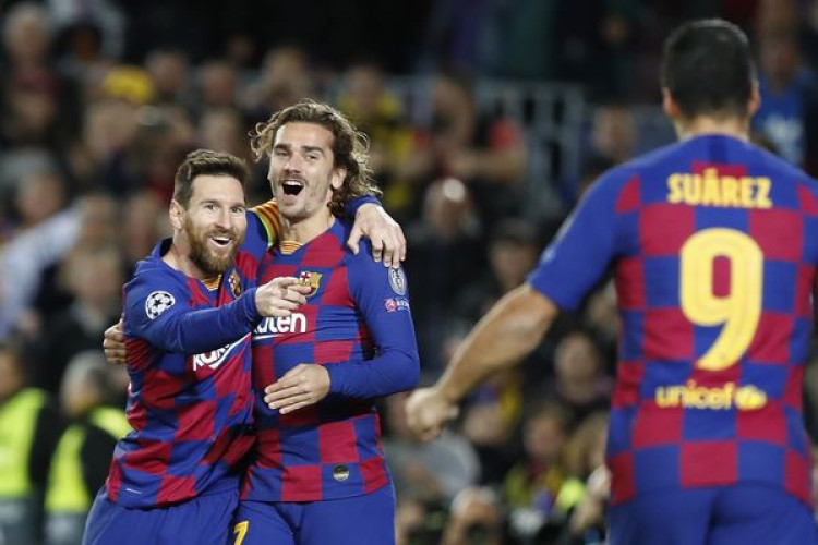 FC Barcelona a Olympique Lyon chystajú výmenu. Spomínajú sa Antoine Griezmann a Maphis Depay
