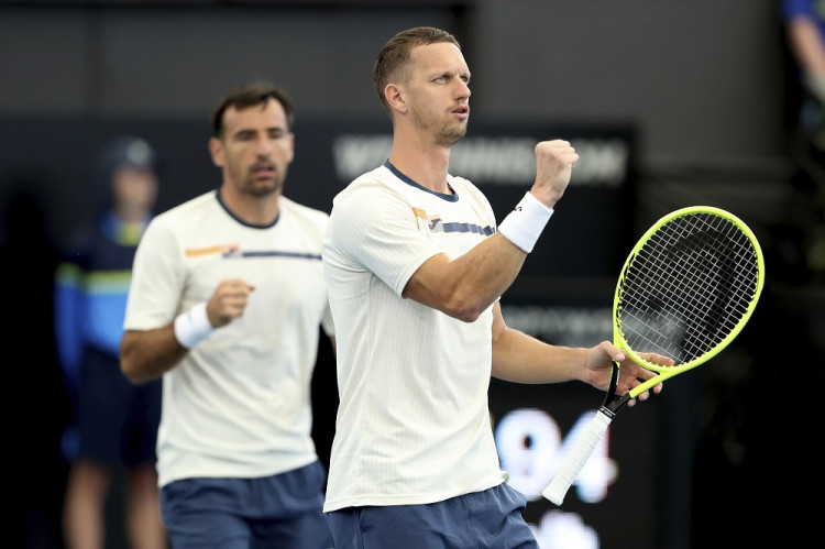 Australian Open: Polášek s Dodigom postúpili do semifinále štvorhry