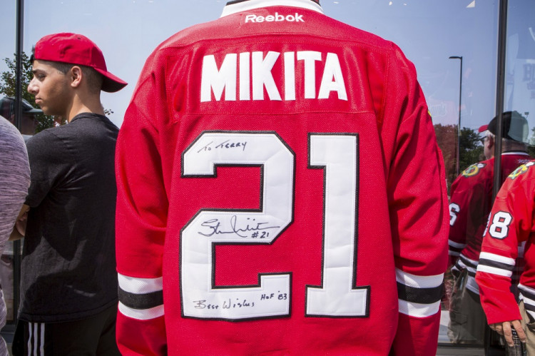 NHL: Mikita a Šťastný sú najlepší reprezentanti ich čísel na drese