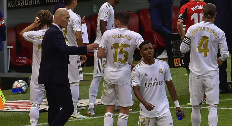 Real Madrid zachraňoval v Nemecku remízu, Zinedine Zidane po zápase svojich hráčov prekvapil