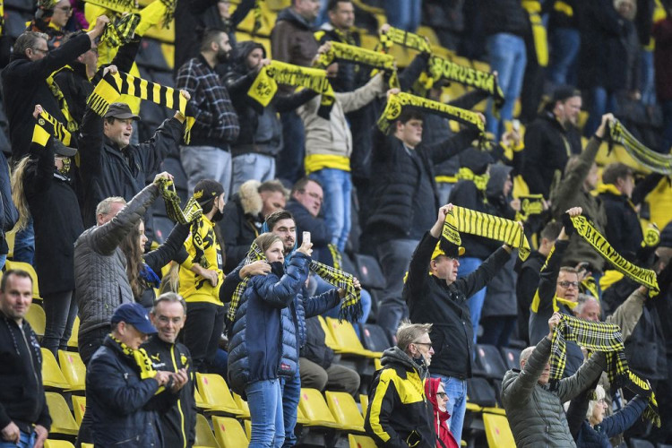 Fanúšikovia v Nemecku opäť nemôžu ísť na futbal