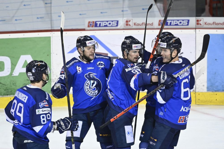 HK Poprad HKM Zvolen dnes ONLINE 3. zápas finále hokejovej extraligy