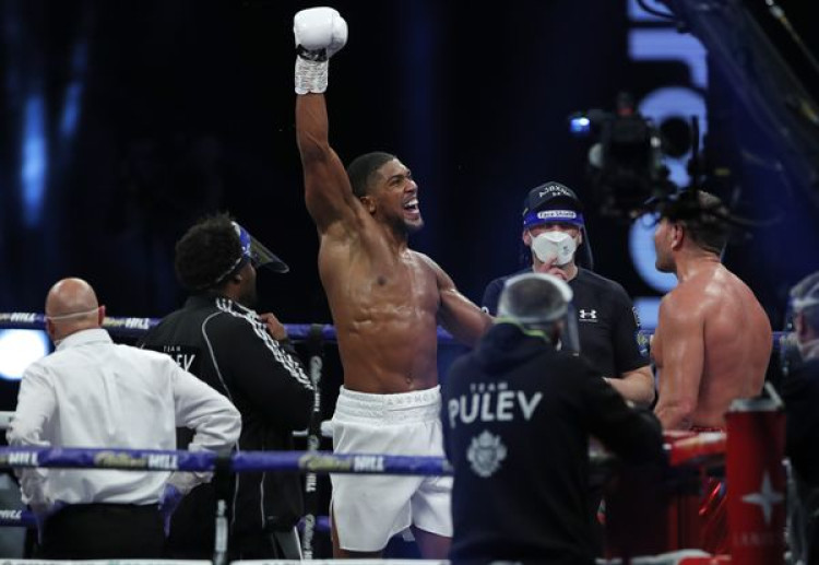 VIDEO Súboj Anthony Joshua vs Kubrat Pulev mal jasného víťaza