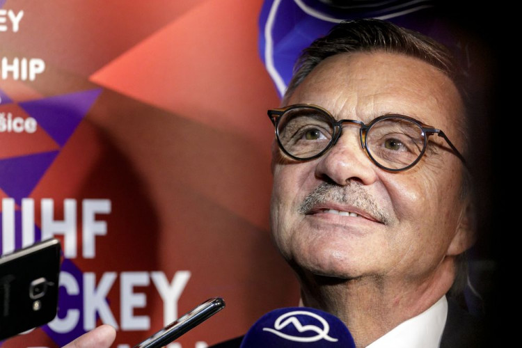 René Fasel prezradil, že IIHF diskutuje so Slovenskom o presunutí MS v hokeji 2021. SZĽH to opäť popiera