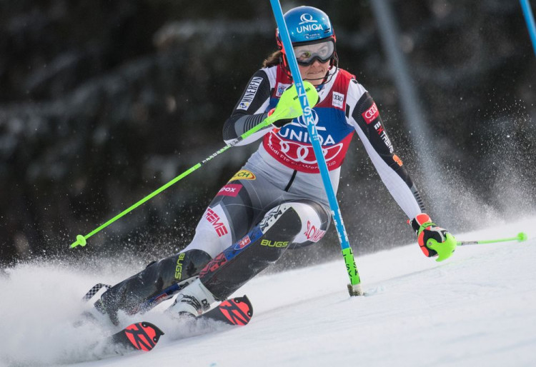 Petra Vlhová slalom 2. kolo ženy Aare ONLINE lyžovanie dnes