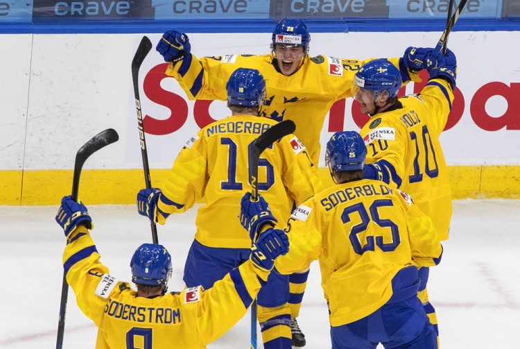 Fínsko Švédsko 3:2 MS U20 ONLINE MS v hokeji do 20 rokov 2021 dnes