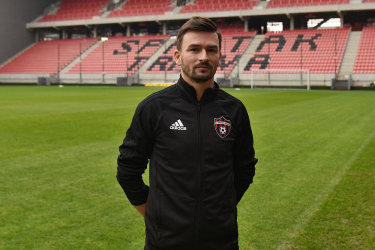 Spartak Trnava mení trénera. Norbert Hrnčár končí a prichádza Michal Gašparík ml.