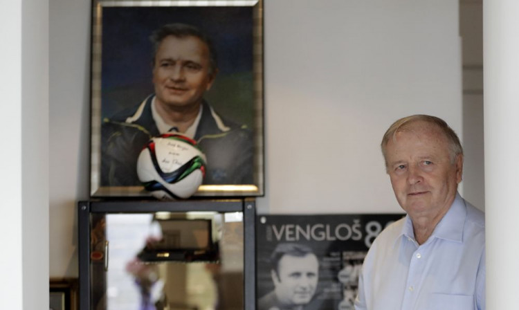 Zomrel Jozef Vengloš, legendu slovenského futbalu rešpektoval celý svet