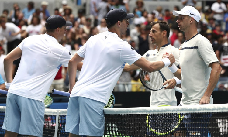 Filip Polášek a Chorvát Ivan Dodig postúpili do semifinále štvorhry Australian Open