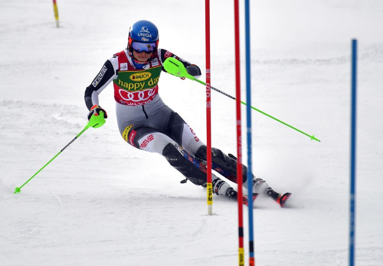 Petra Vlhová slalom 1. kolo ONLINE Lenzerheide dnes ženy