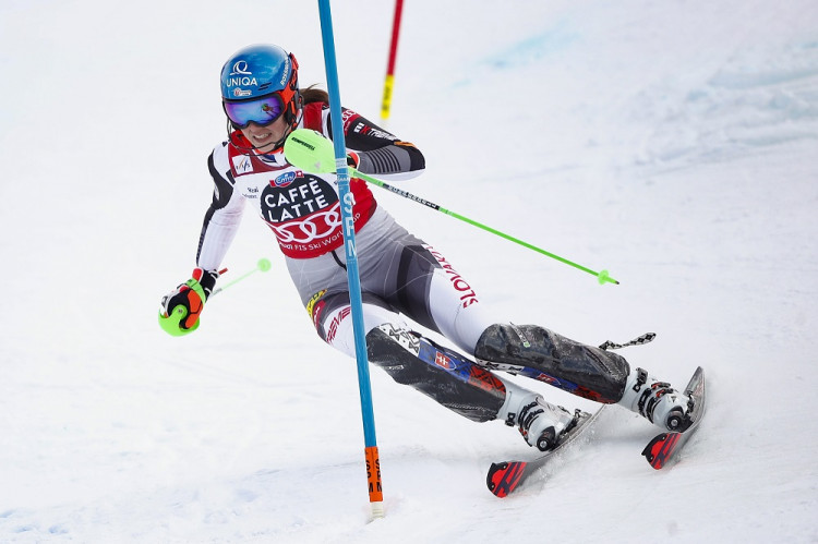 Petra Vlhová dnes obrovský slalom žien 1.kolo Lenzerheide ONLINE