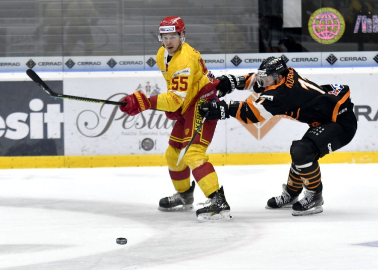 HK Dukla Trenčín HK Dukla Michalovce ONLINE dnes play-off