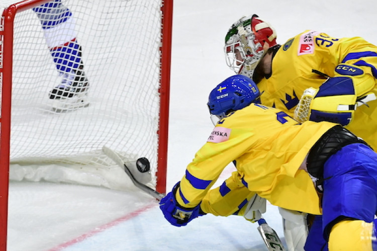 VIDEO Rusko poslalo po nájazdoch Švédsko domov z MS v hokeji 2021