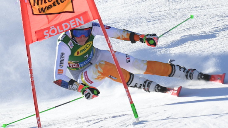 Petra Vlhová Kranjska Gora obrovský slalom 1. kolo ONLINE dnes