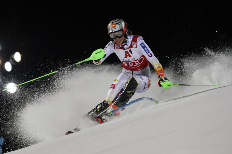 Vlhová má istý glóbus, Shiffrinová dosiahla rekord