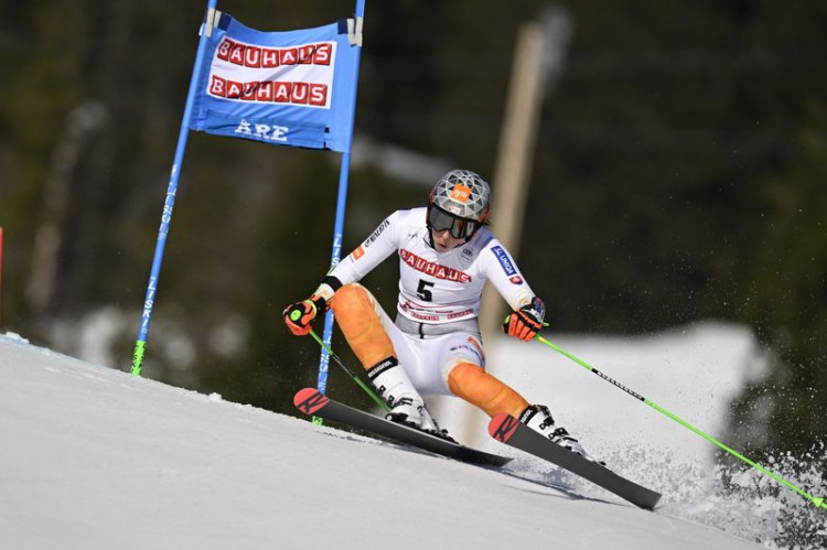 Petra Vlhová obrovský slalom žien 1. kolo Sölden dnes