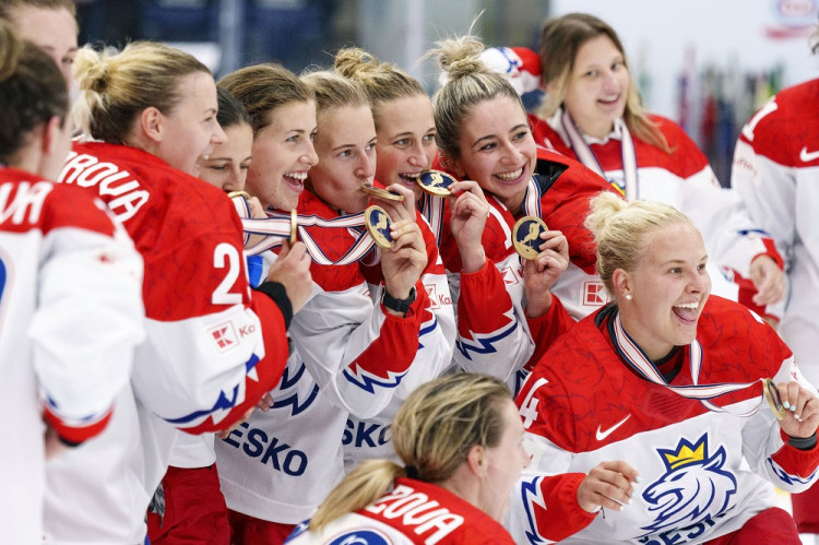 Hokej: Kanaďanky sú majsterky sveta, Češky získali historický bronz