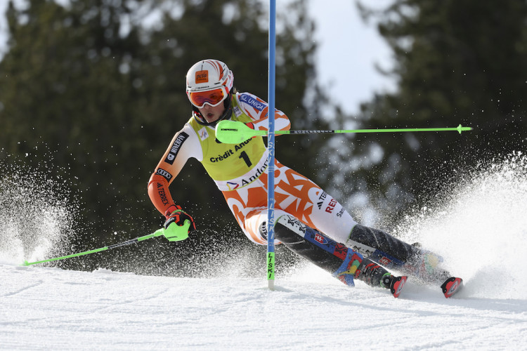 Petra Vlhová dnes vedie, slalom 2. kolo v Soldeu ONLINE