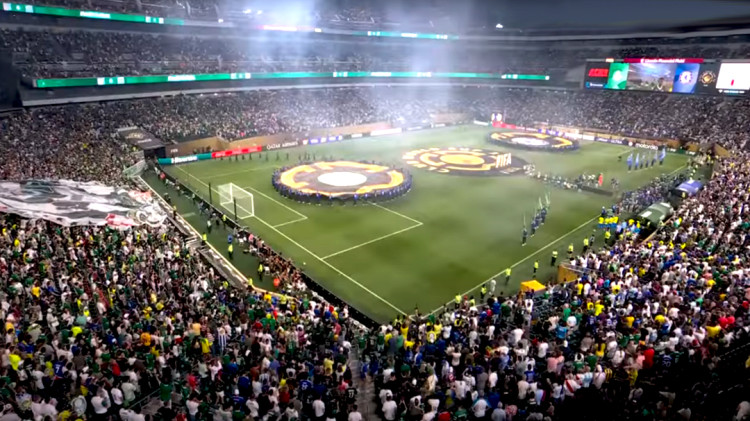 Dráma vo Philadelphii. Chelsea postúpila cez Palmeiras kurióznym gólom (VIDEO)