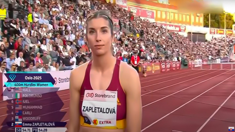 Emma Zapletalová opäť medzi elitou. V Monaku štvrtá po famóznom finiši