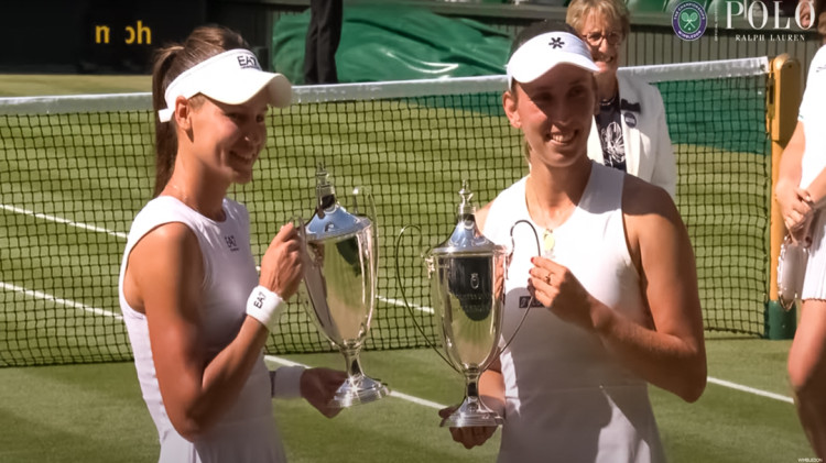 Wimbledon 2025: Kudermetovová a Mertensová otočili finále a získali titul vo štvorhre