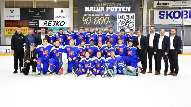 Hokej: Turnaj štyroch krajín hráčov do 17 rokov v Plymouthe, Slovensko – USA 5:7