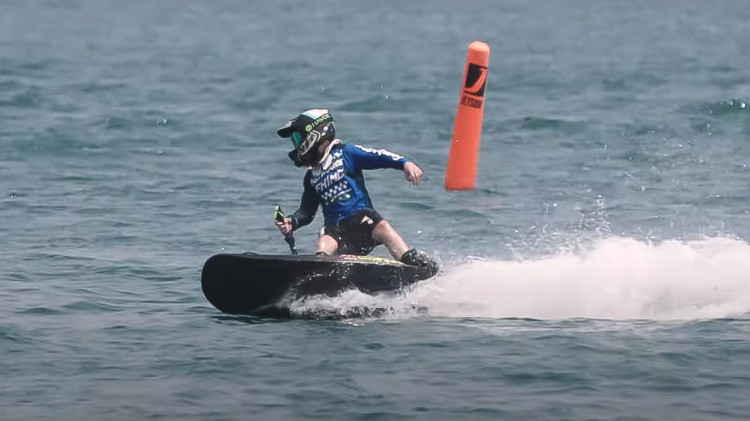 Svetové hry v Čcheng-tu priniesli Slovensku dva bronzy z motosurfu