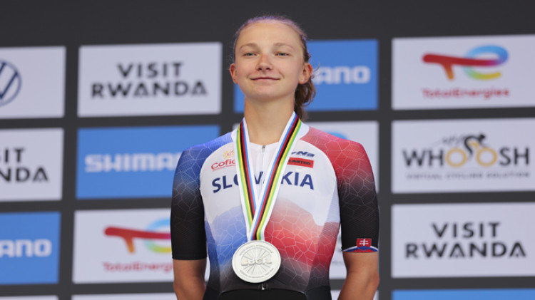 Slovenská cyklistická hviezda Viktória Chladoňová: Od juniorských titulov po striebro na svetovej scéne
