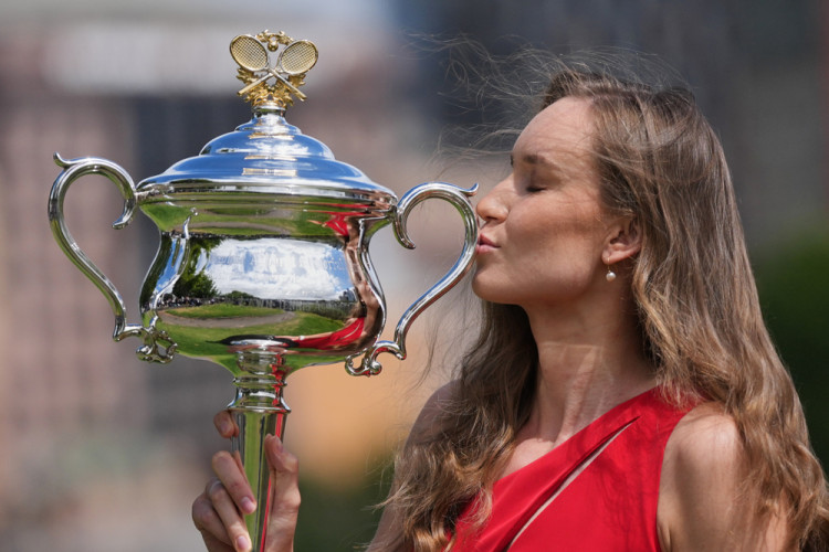 Tenis AO: Rybakinová po triumfe v Melbourne ďakovala fanúšikom
