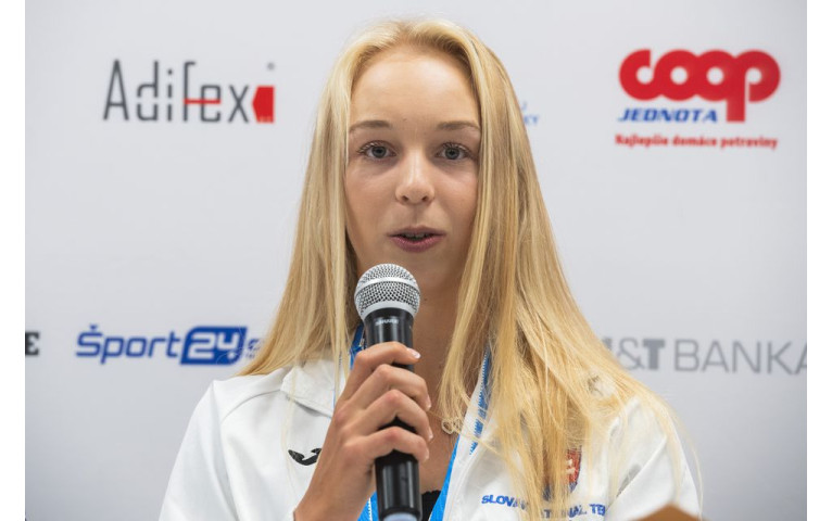 tenistka Nina Vargová